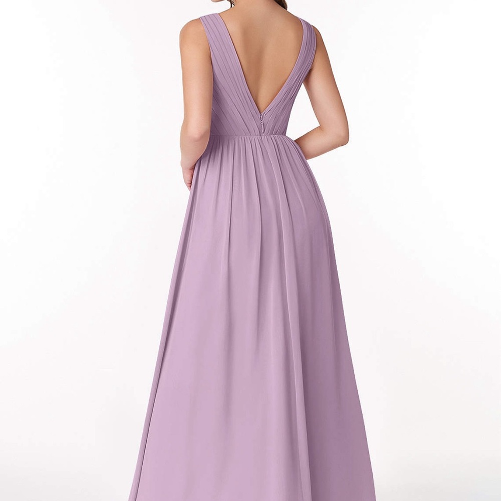 AZAZIE RANVIE
A-Line V-Neck Pleated Chiffon Floor-Length Dress Wisteria